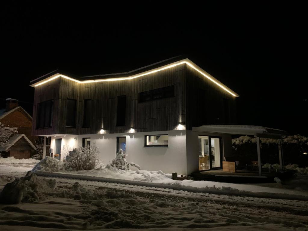 Modernes Ferienhaus Im Schwarzwald Freiamt المظهر الخارجي الصورة